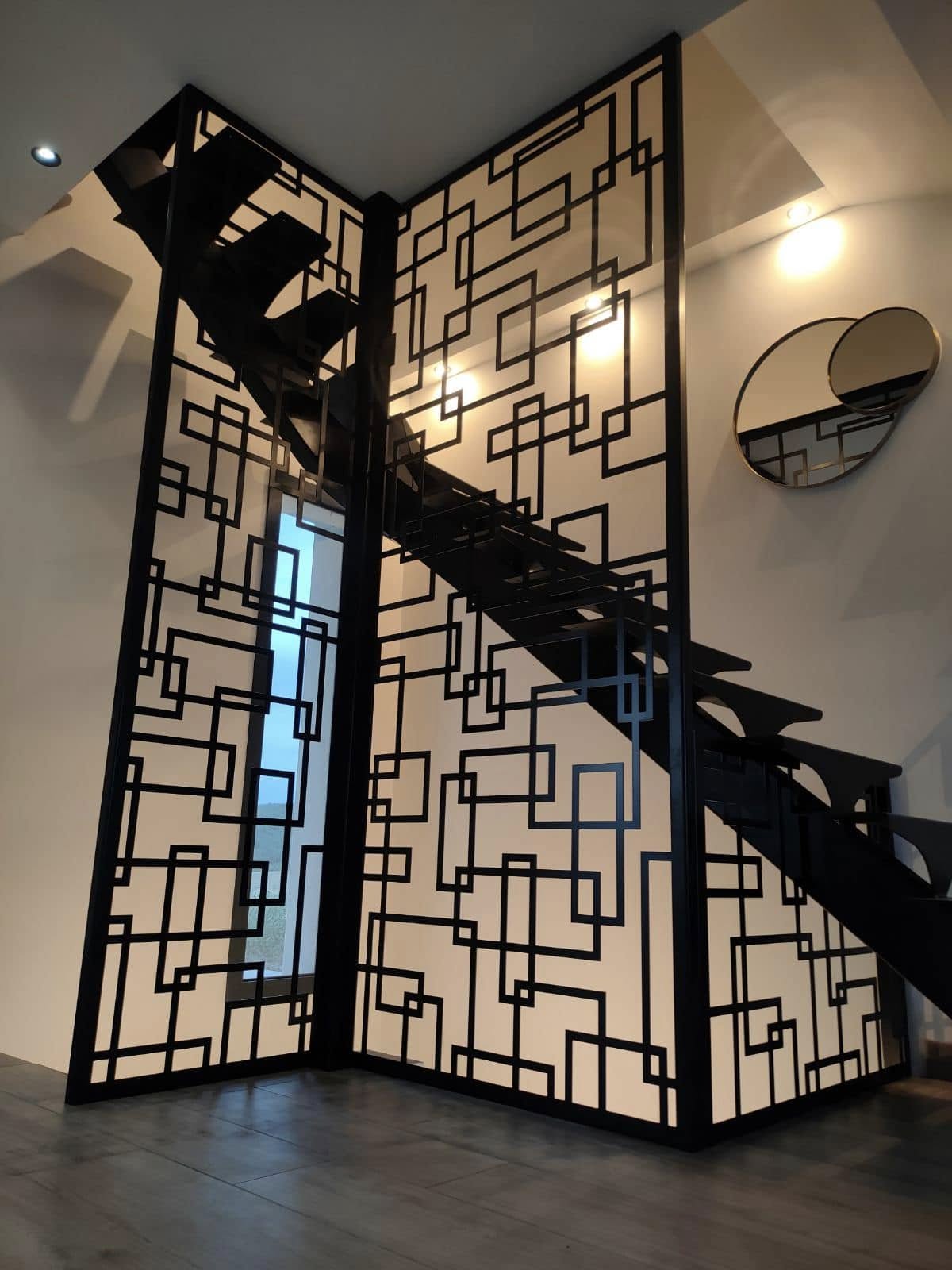 Claustra métal découpé au laser